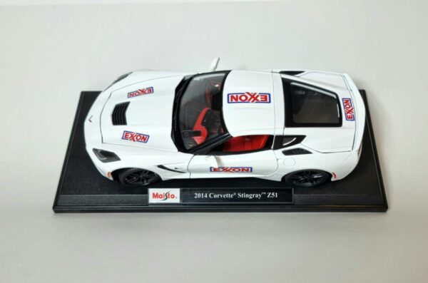 Macheta Corvette Stingray Z51 Maisto