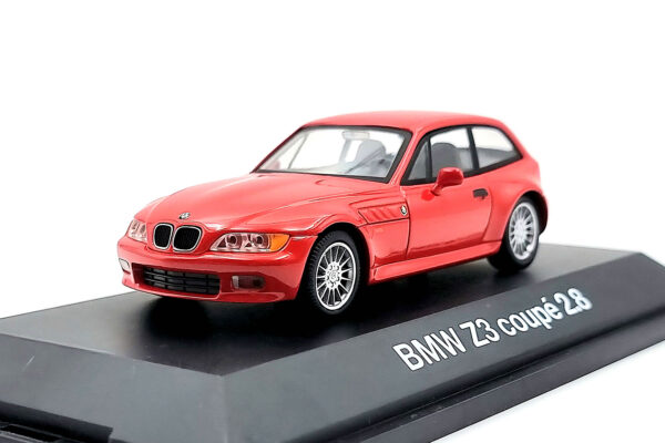 Macheta BMW Z3 Coupé 2.8i 1:43 Schuco