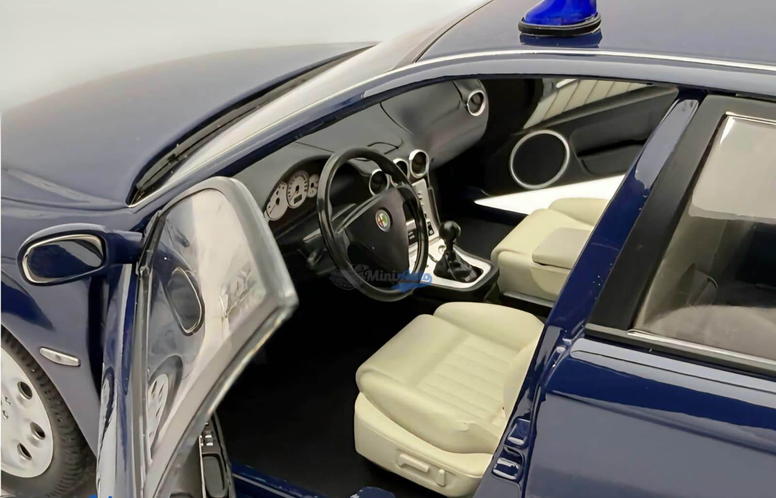 Machetă Alfa Romeo 166 2.0 Twin Spark Mitica Diecast 8 Machetă Alfa Romeo 166 2.0 Twin Spark Mitica Diecast - imagine 8