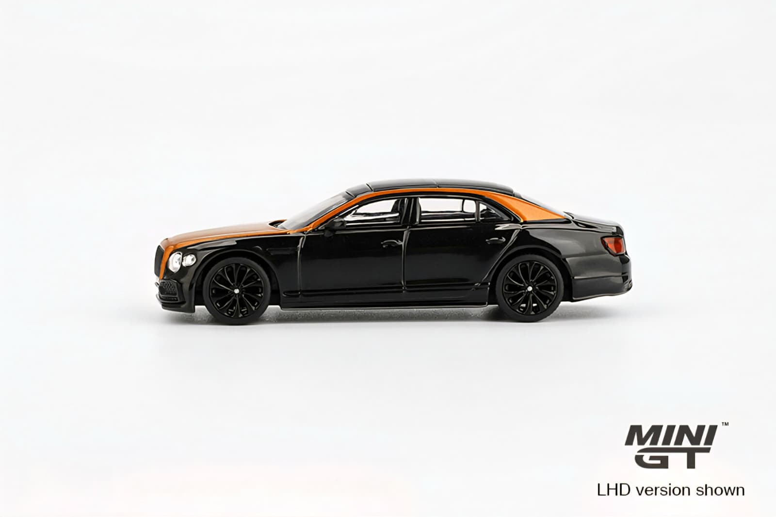 Machetă Bentley Flying Spur LHD 1:64 Mini GT 3 Machetă Bentley Flying Spur LHD 1:64 Mini GT - imagine 3