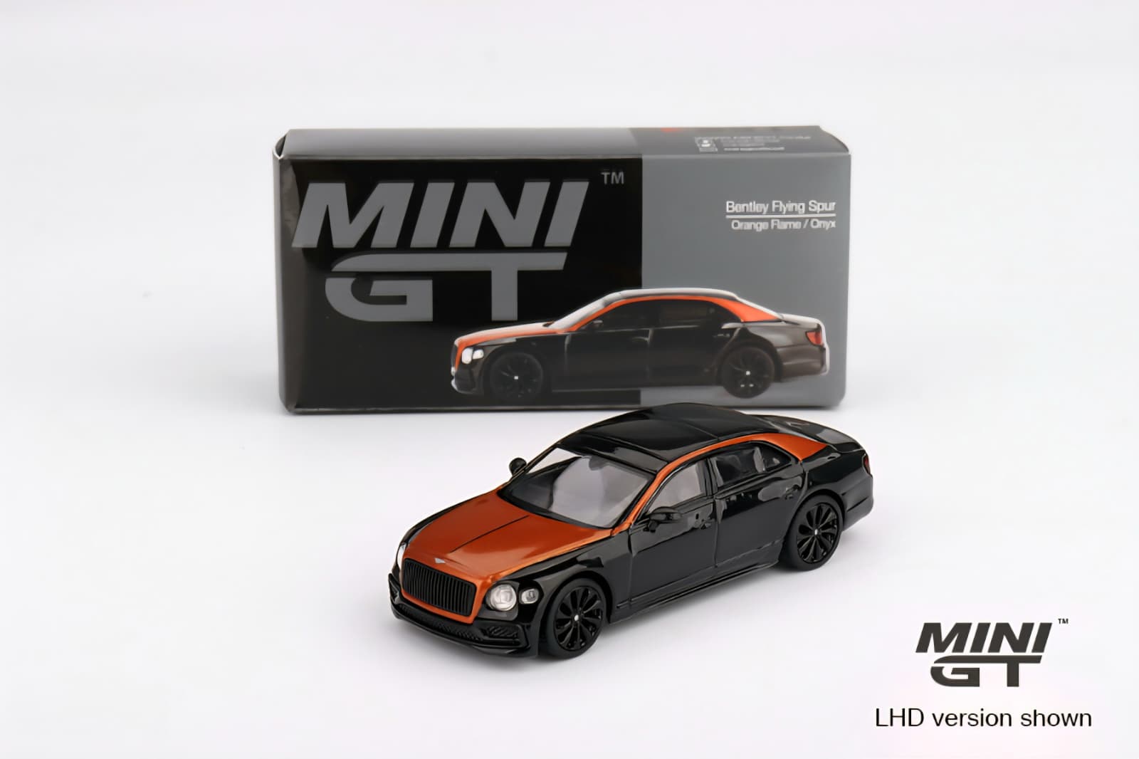 Machetă Bentley Flying Spur LHD 1:64 Mini GT 4 Machetă Bentley Flying Spur LHD 1:64 Mini GT - imagine 4