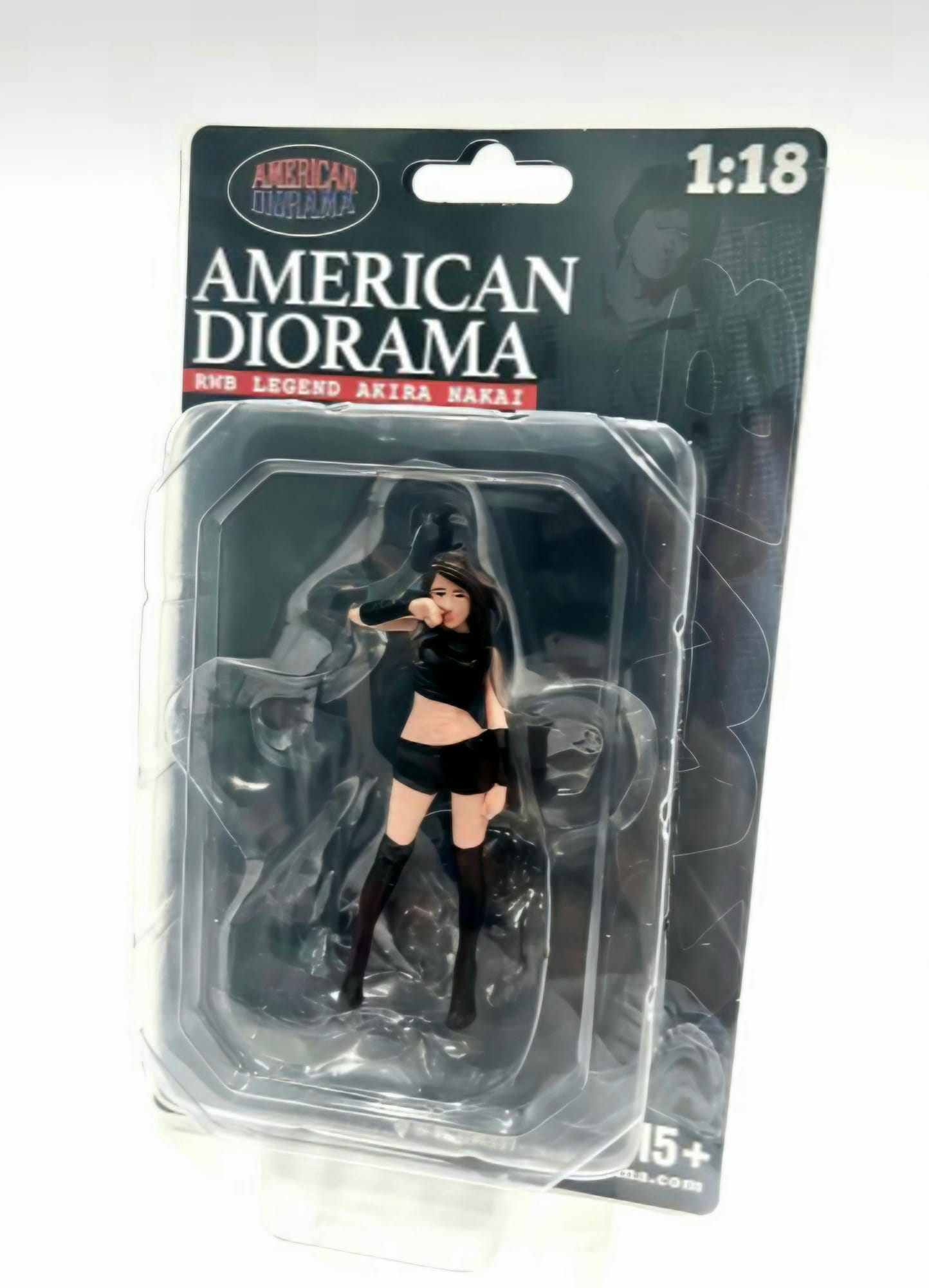 Figurina Auto Salon Girls #2 1:18 American Diorama 3 Figurina Auto Salon Girls #2 1:18 American Diorama