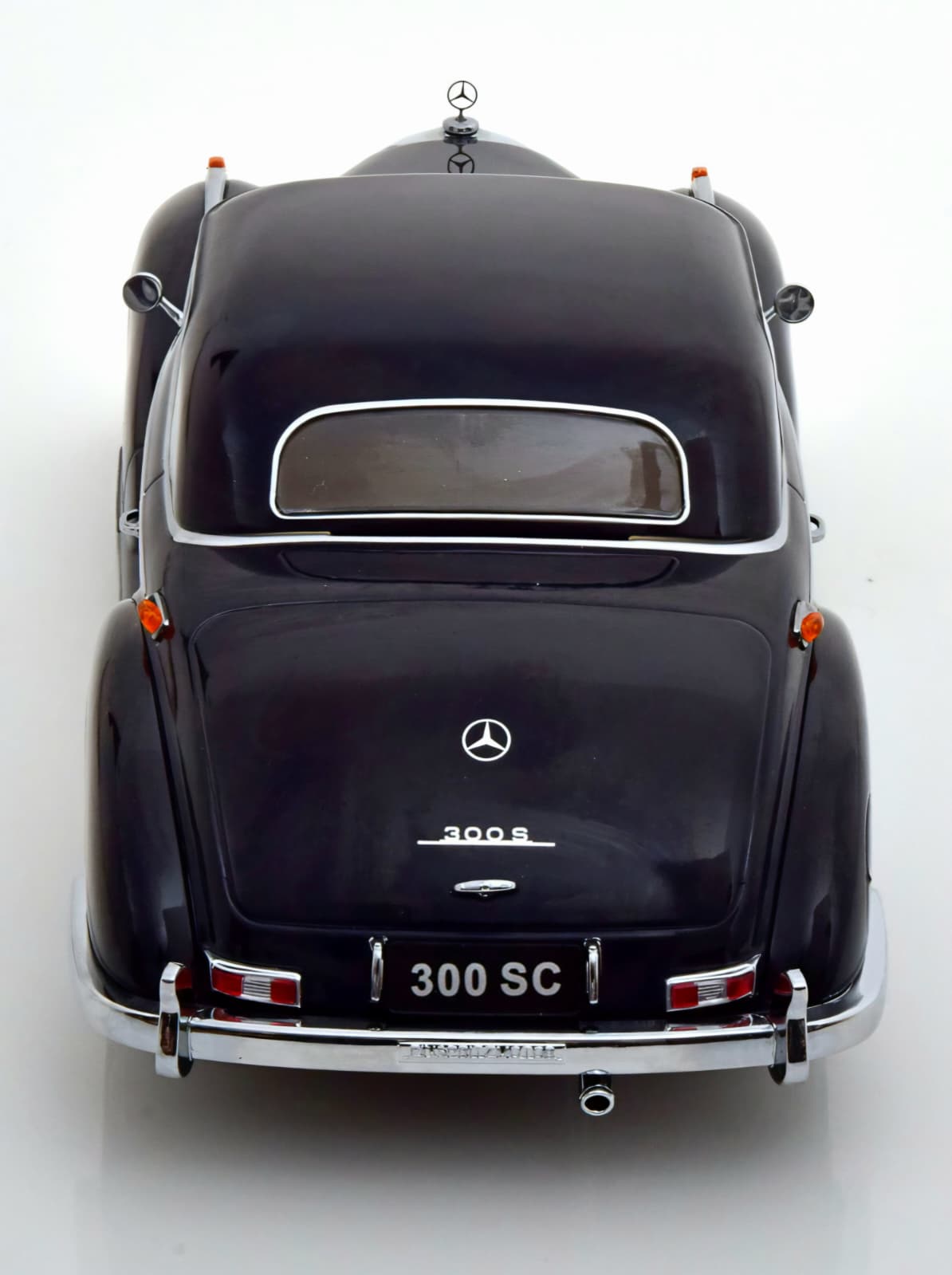 Macheta Mercedes-Benz 300S Coupe (W188) 1:18 KK Scale – Black 5 Macheta Mercedes-Benz 300S Coupe (W188) 1:18 KK Scale – Black - imagine 5