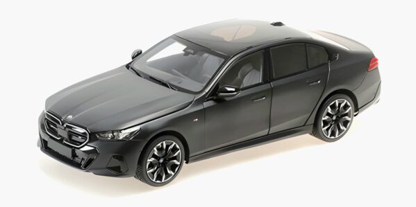 BMW i5 Minichamps 4