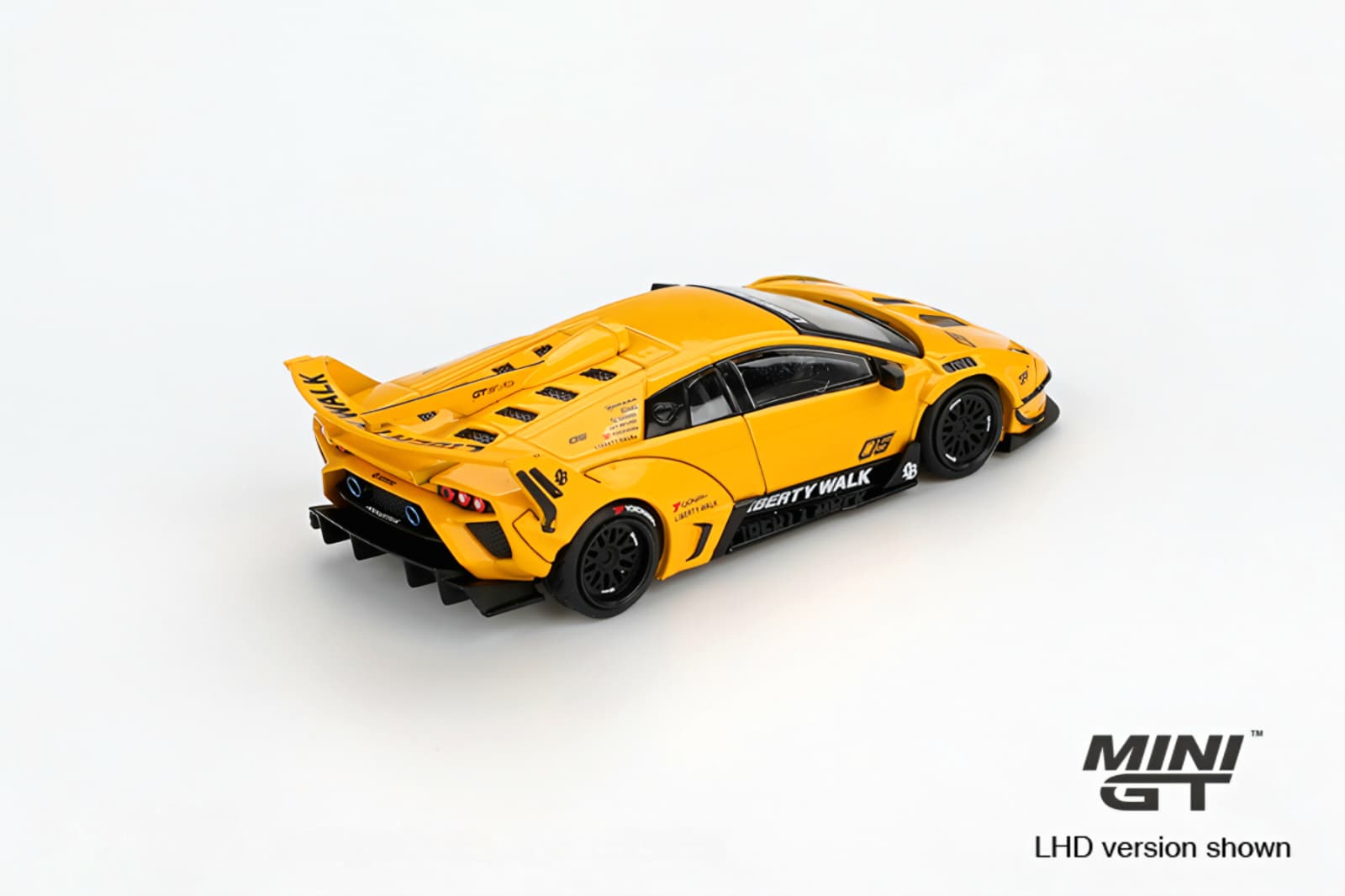 Macheta Lamborghini LB-Silhouette WORKS Murciélago GT Evo 1:64 Mini GT MGT01135 2 Macheta Lamborghini LB-Silhouette WORKS Murciélago GT Evo 1:64 Mini GT MGT01135 - imagine 2
