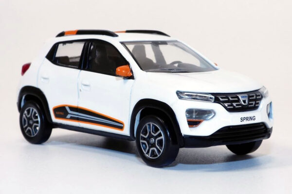 Macheta Dacia Spring Comfort Plus 2022 Alb Kaolin 1:43 Norev