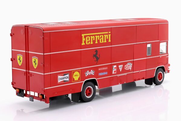 Macheta Fiat OM 150 Rolfo Scuderia Ferrari Race Car Transporter 1:18 WERK83