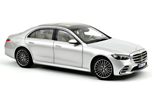 Machetă Mercedes-Benz S-Class AMG-Line 2021 1:18 Norev