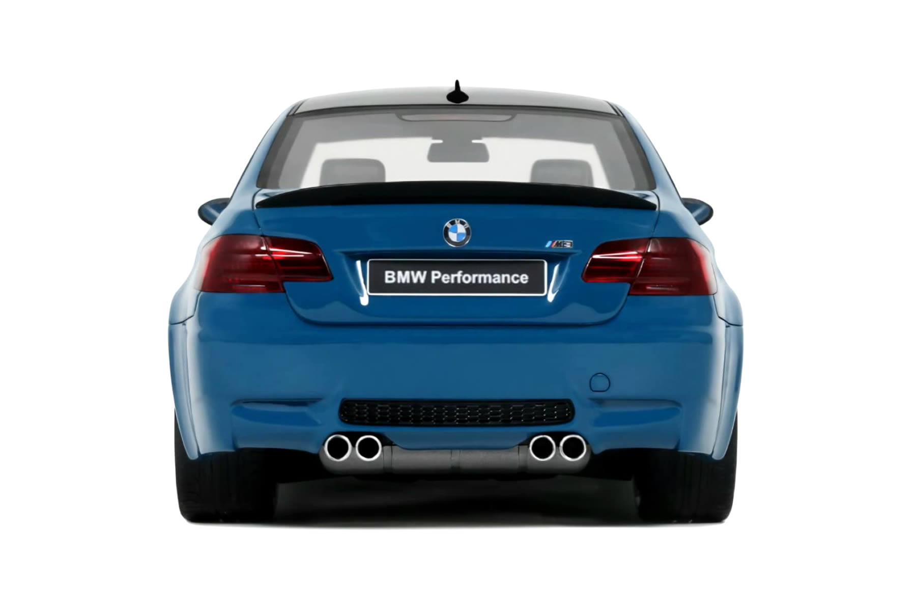 Macheta BMW M3 E92 1:18 GT Spirit 4 BMW M3 E92 GT Spirit
