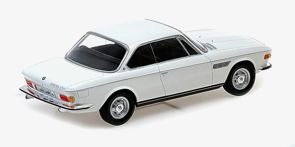 Macheta BMW 2800 CS 1:18 Minichamps