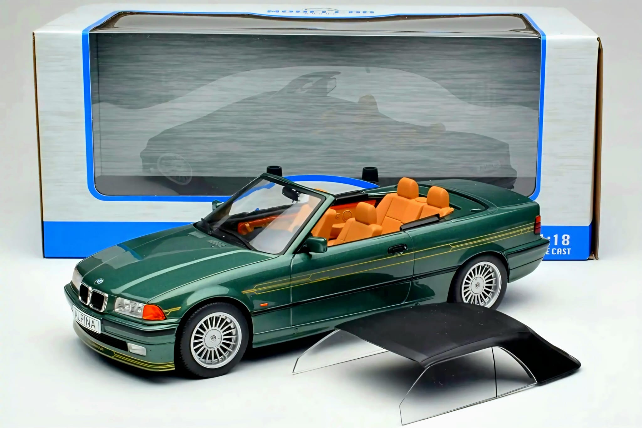 Macheta BMW Alpina B3 3.2 (E36) Cabriolet 1:18 MCG (Model Car Group) 5 Macheta BMW Alpina B3 3.2 (E36) Cabriolet 1:18 MCG (Model Car Group) - imagine 5