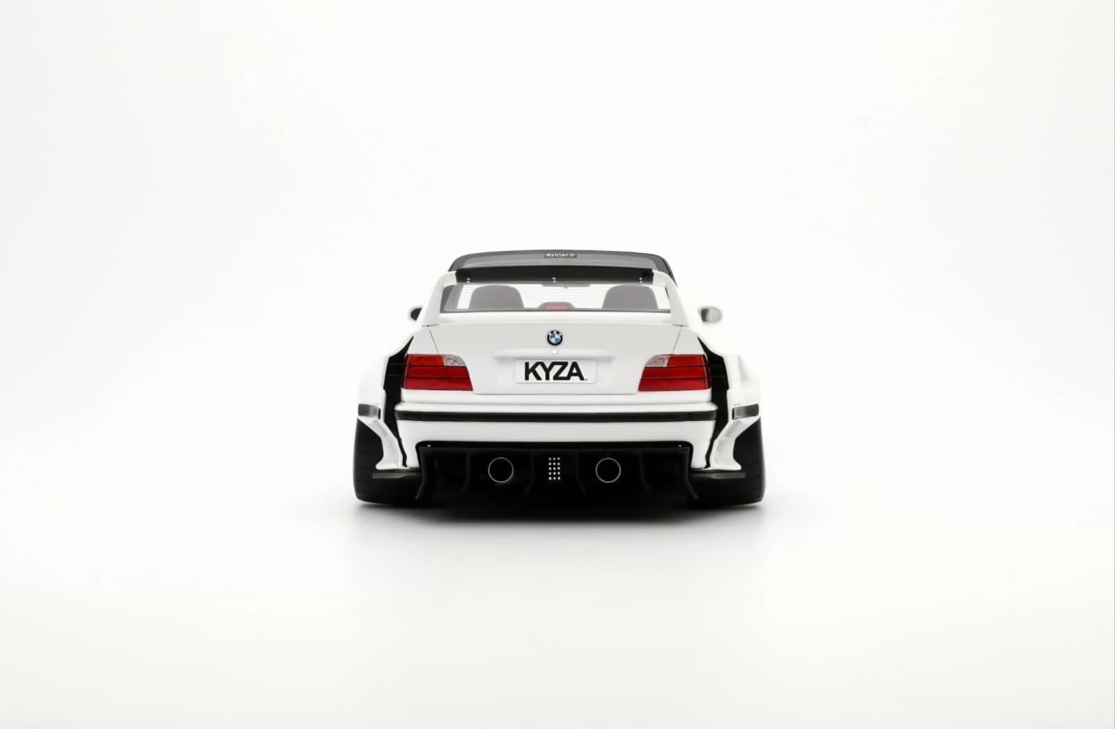 Machetă BMW E36 Khyzyl Saleem 1:18 Otto Mobile (Ot1051) 3 Machetă BMW E36 Khyzyl Saleem 1:18 Otto Mobile (Ot1051) - imagine 3