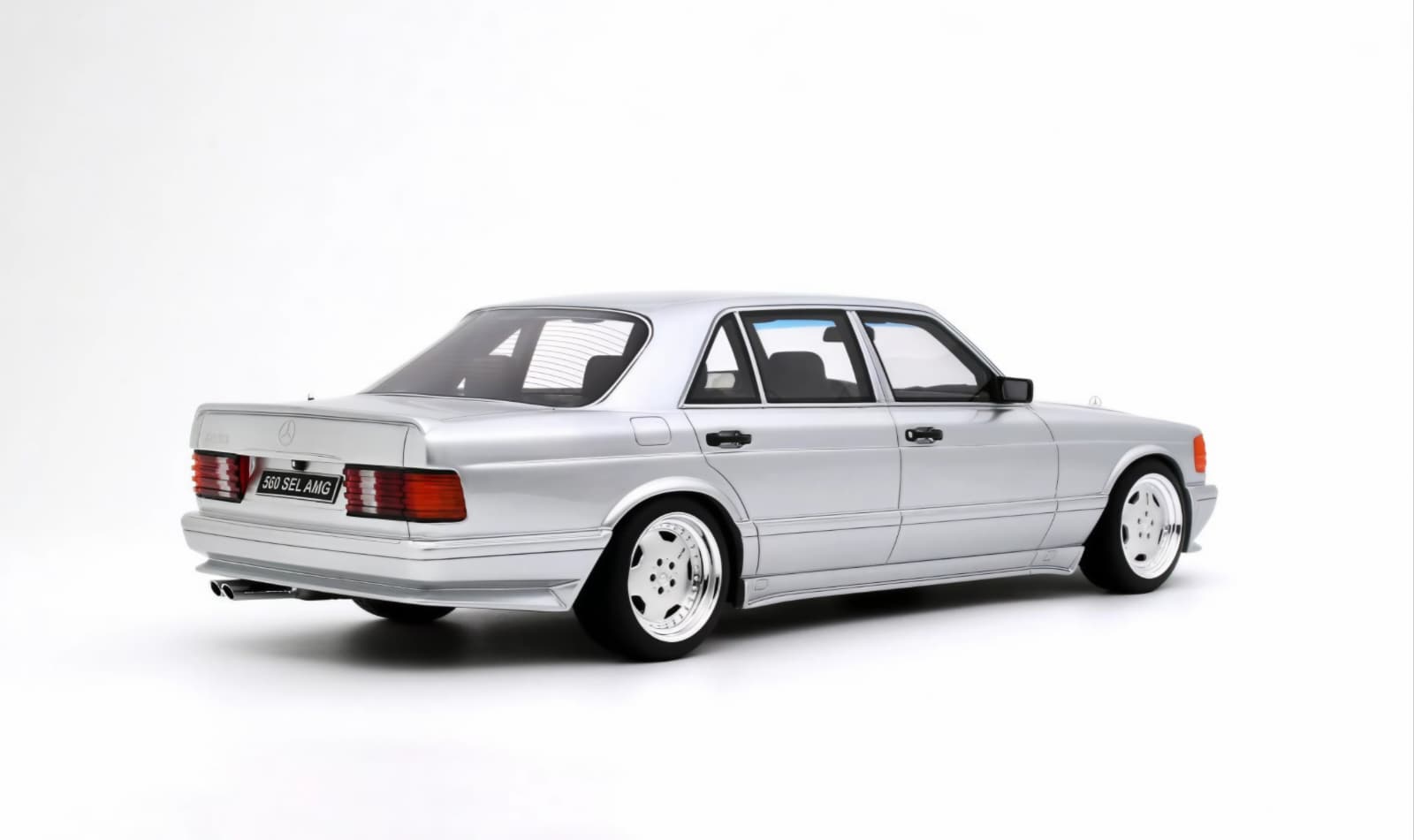 Macheta Mercedes-Benz 560 (W126) 6.0 SEL AMG 1989 1:18 Otto Models 2 Macheta Mercedes-Benz 560 (W126) 6.0 SEL AMG 1989 1:18 Otto Models - imagine 2