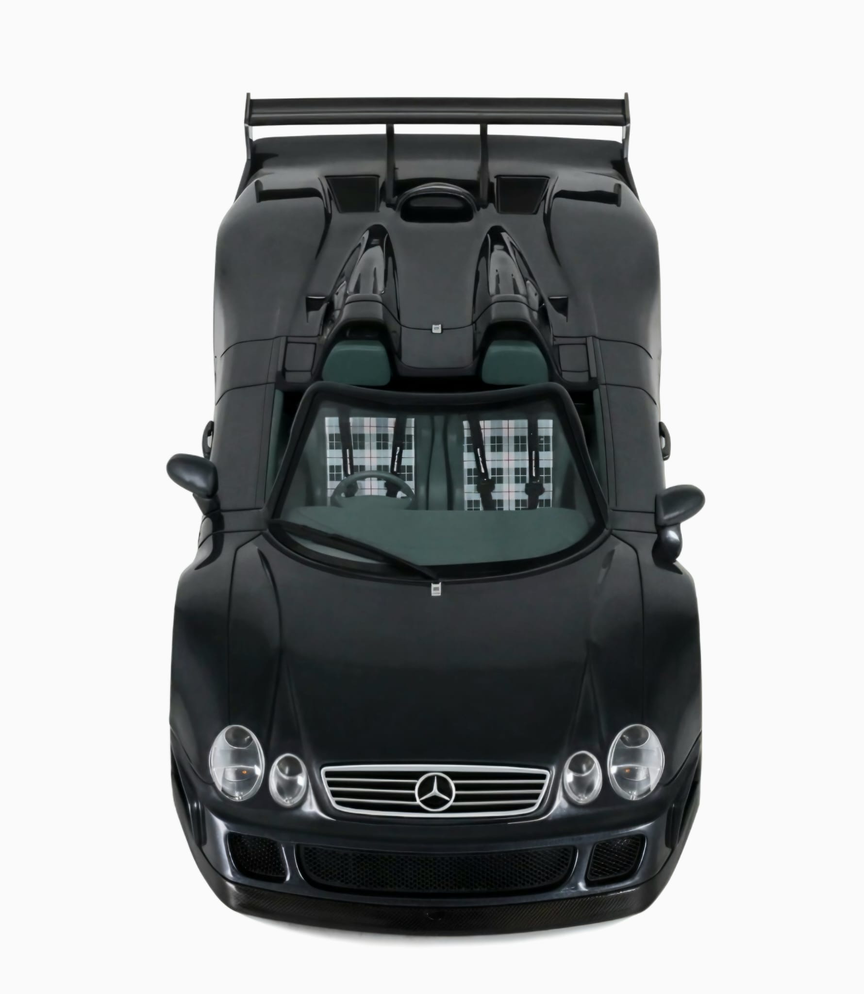 Macheta Mercedes-Benz CLK-GTR Roadster 1:18 GT Spirit 4 Macheta Mercedes-Benz CLK-GTR Roadster 1:18 GT Spirit - imagine 4