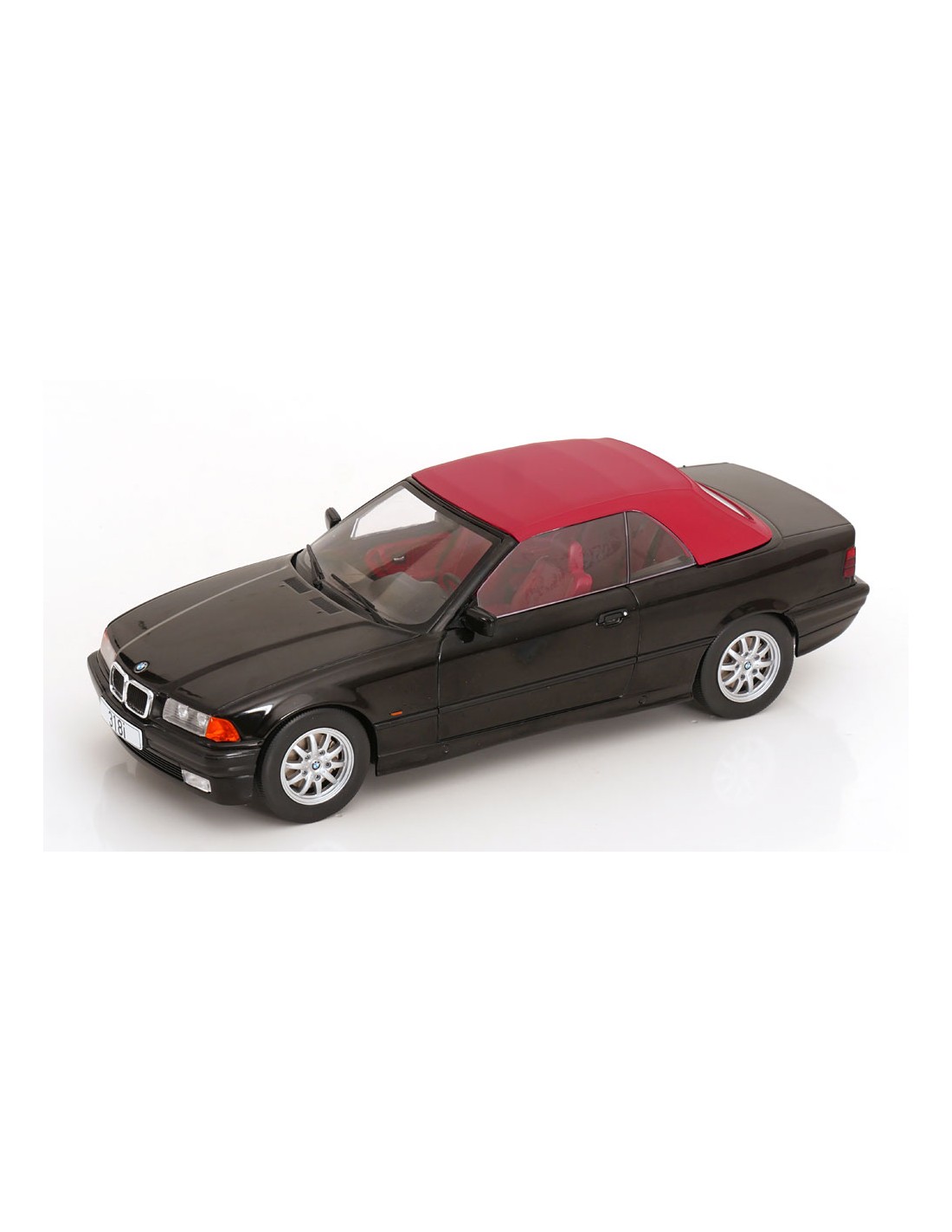 Macheta BMW Seria 3 (E36) Cabriolet 1:18 MCG (Model Car Group) 3 Macheta BMW Seria 3 (E36) Cabriolet 1:18 MCG (Model Car Group) - imagine 3