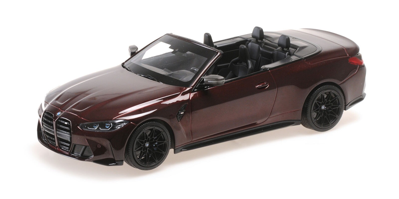 Machetă BMW M4 Cabriolet 1:18 Minichamps 3 Machetă BMW M4 Cabriolet 1:18 Minichamps - imagine 3