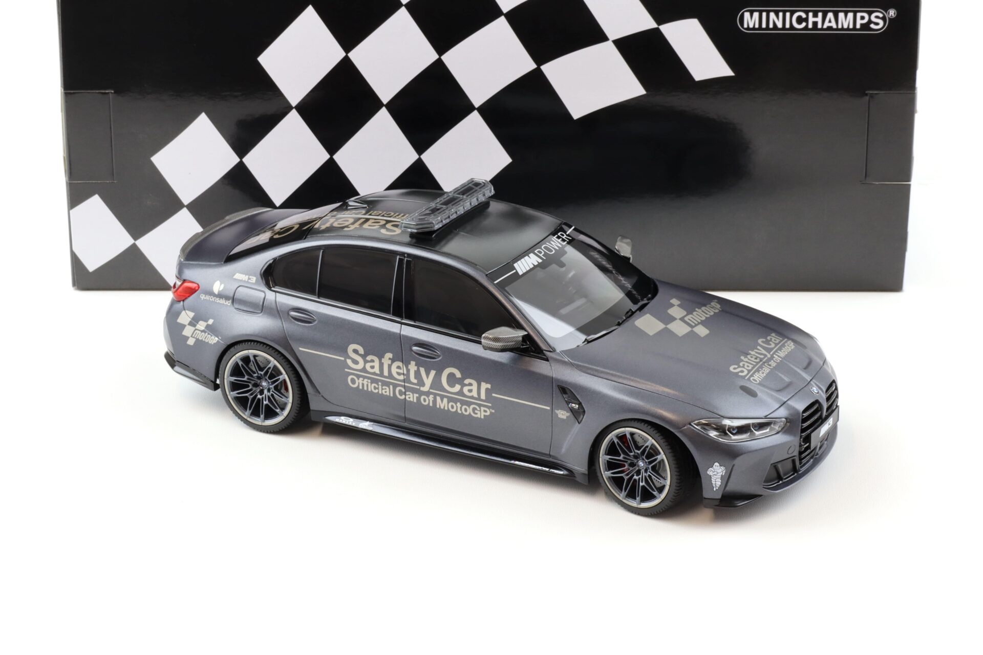 Machetă BMW M3 Safety Car 1:18 Minichamps 2 Machetă BMW M3 Safety Car 1:18 Minichamps - imagine 2