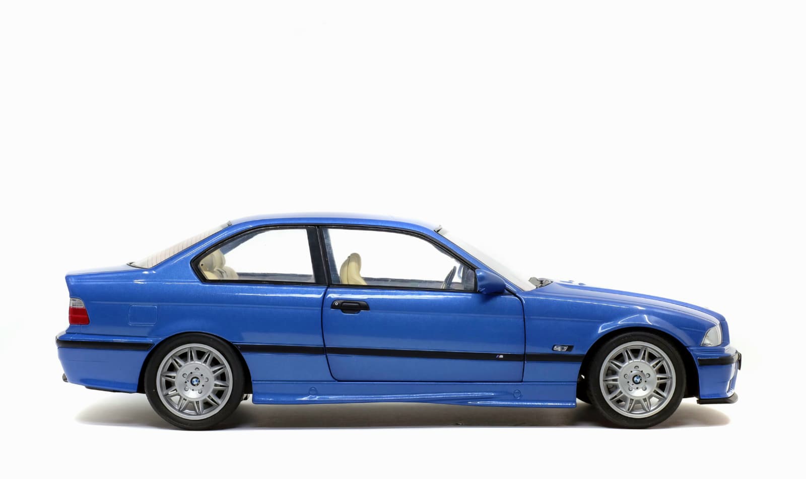 Macheta BMW M3 E36 1:18 Solido Works 8 Macheta BMW M3 E36 1:18 Solido Works - imagine 8