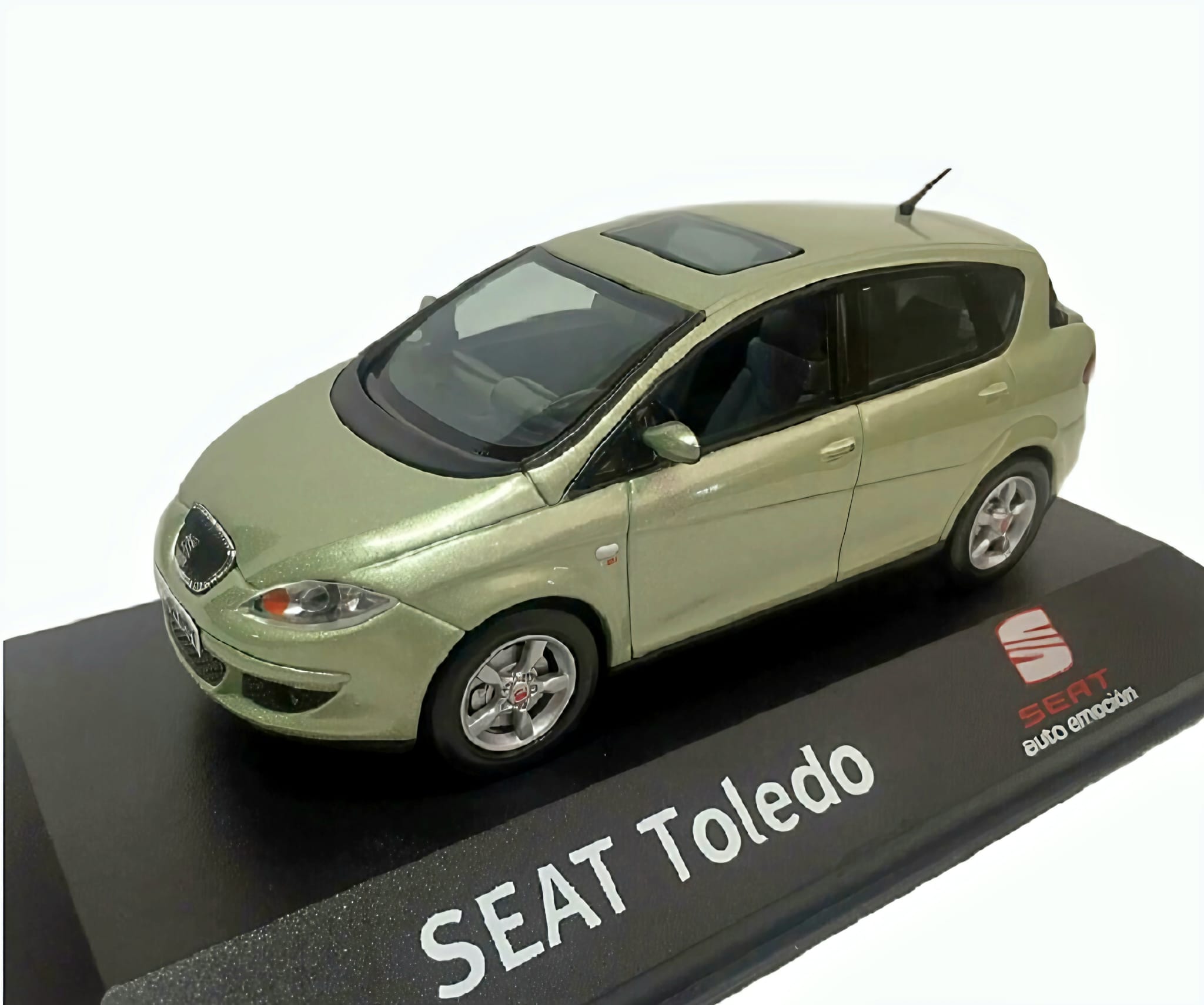 Macheta SEAT Toledo III 1:43 Fischer Dealer Edition 1 SEAT Toledo III 1