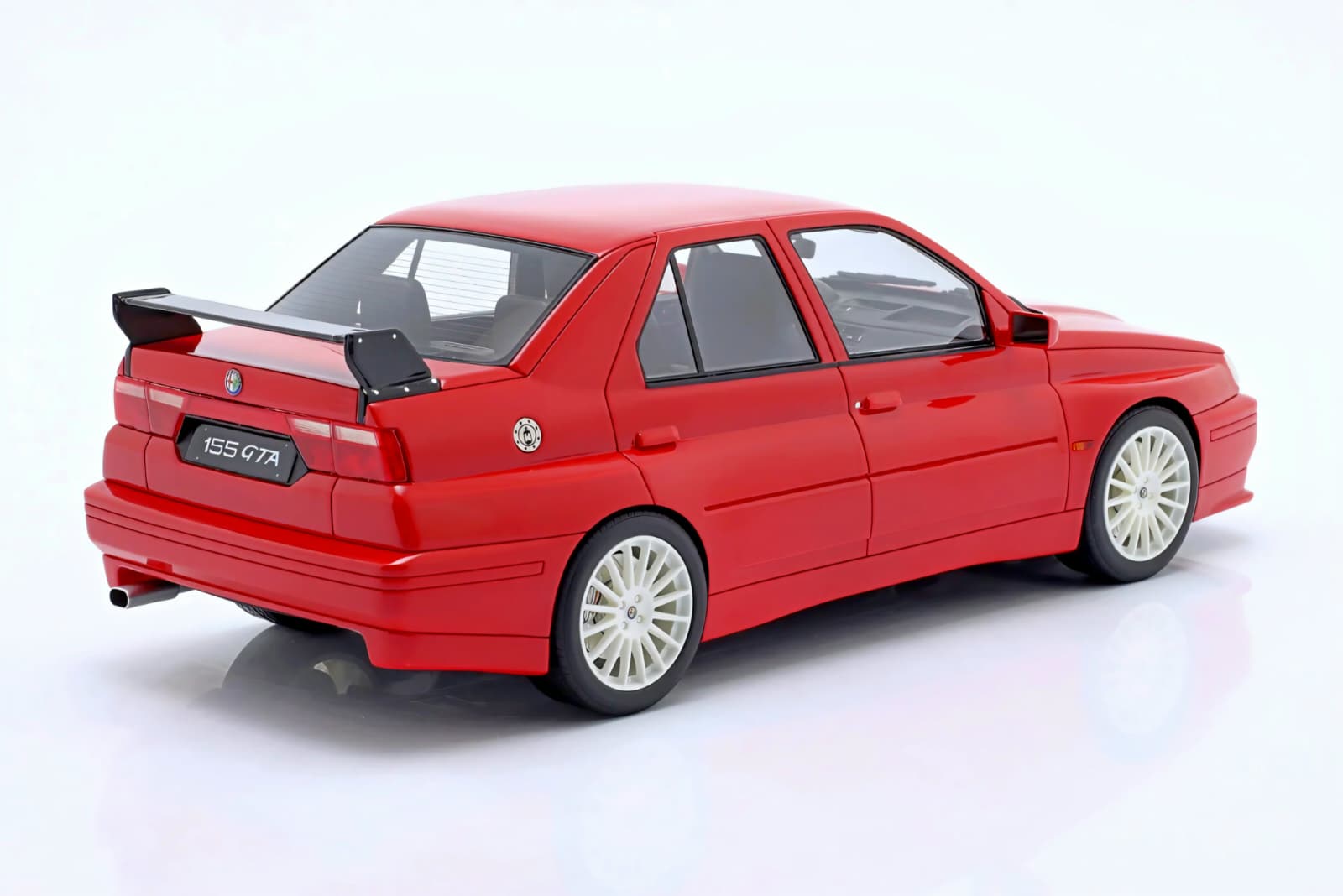 Macheta Alfa Romeo 155 GTA 1:18 Mitica Diecast -Limited Edition 2 Macheta Alfa Romeo 155 GTA 1:18 Mitica Diecast -Limited Edition - imagine 2