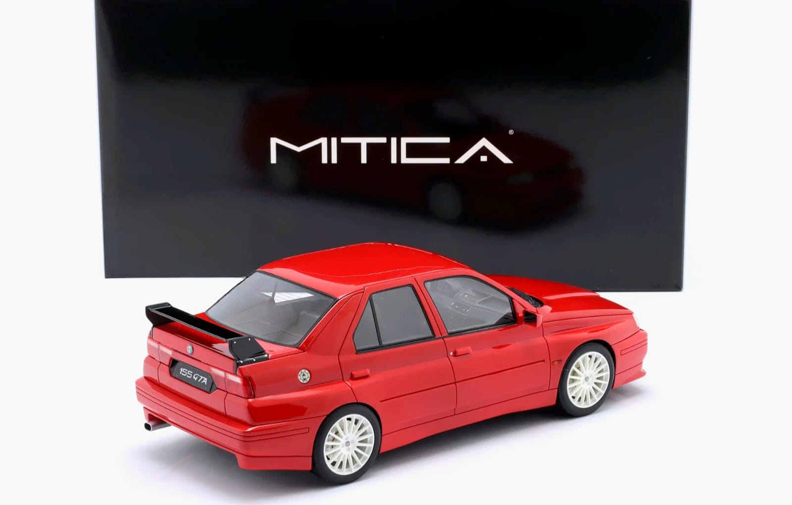 Macheta Alfa Romeo 155 GTA 1:18 Mitica Diecast -Limited Edition 4 Macheta Alfa Romeo 155 GTA 1:18 Mitica Diecast -Limited Edition - imagine 4