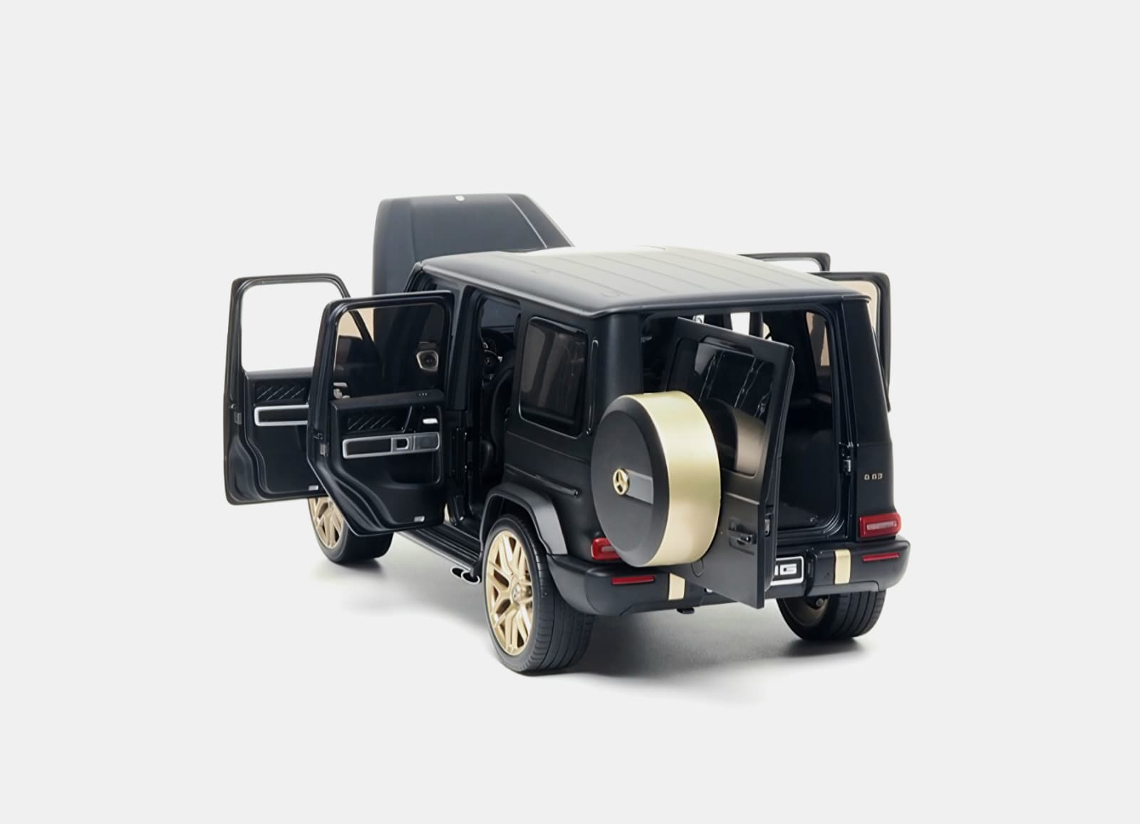 Macheta Mercedes-Benz G-Class G63 AMG (W463) V8 Biturbo Grand Edition Designo 1:18 Almost Real 3 Macheta Mercedes-Benz G-Class G63 AMG (W463) V8 Biturbo Grand Edition Designo 1:18 Almost Real - imagine 3