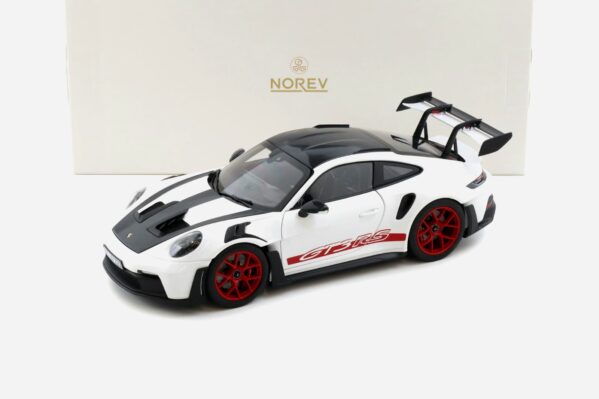 Porsche 911 GT3 RS Weissach Package 4