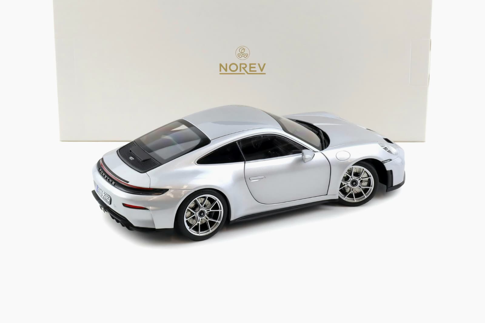 Macheta Porsche 911 GT3 Touring Package 1:18 Norev 2 Macheta Porsche 911 GT3 Touring Package 1:18 Norev - imagine 2