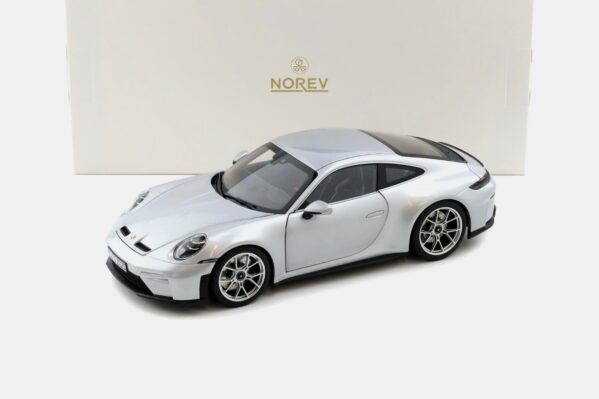 Porsche 911 GT3 Touring Package 3